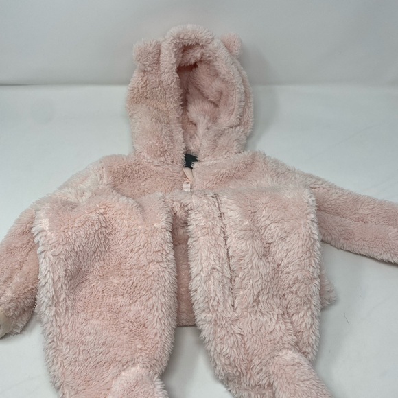 Eddie Bauer Baby Girl 6-9 Months Pink Footed Onesie with Hood - Picture 5 of 8